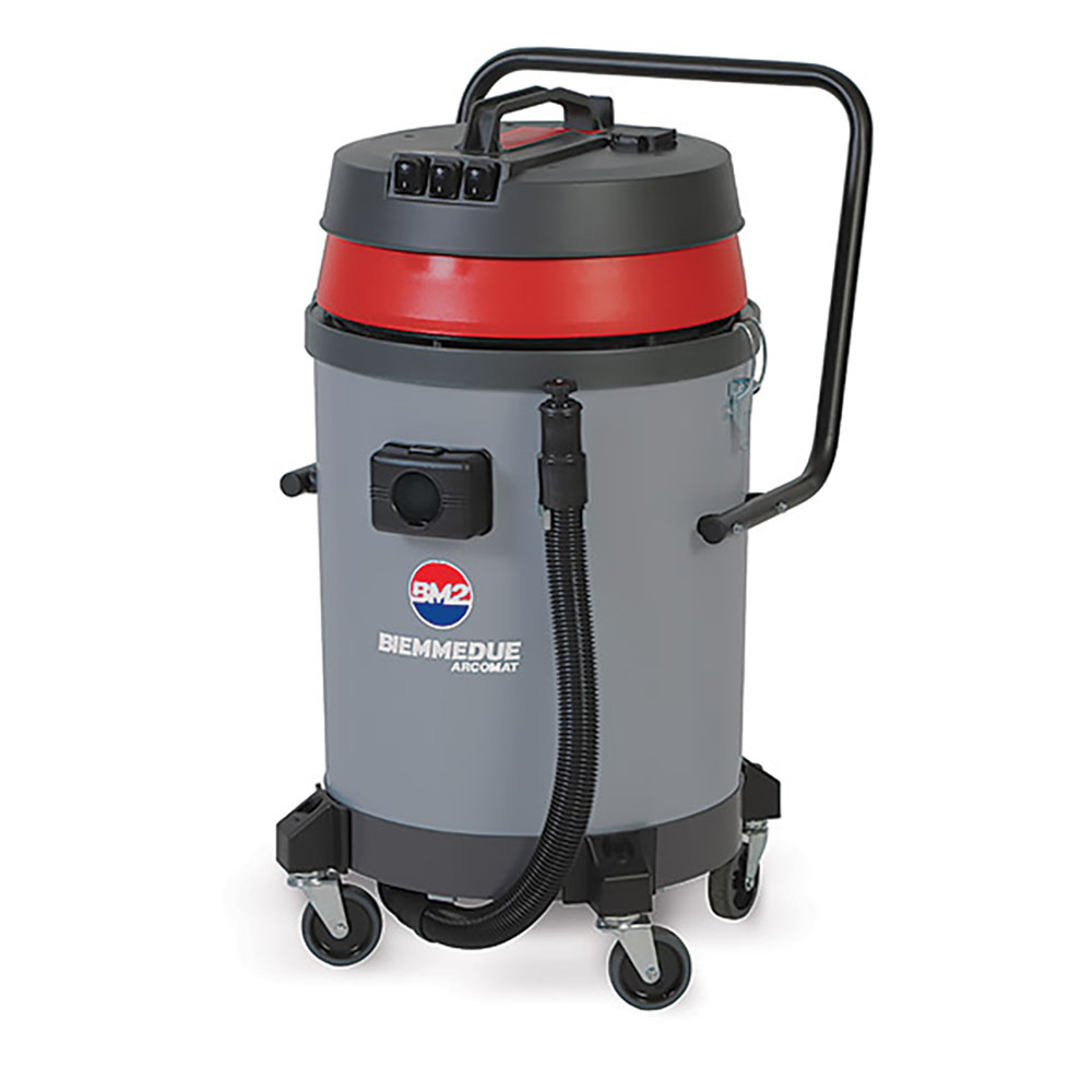 Aspiraliquidi con pompa di scarico